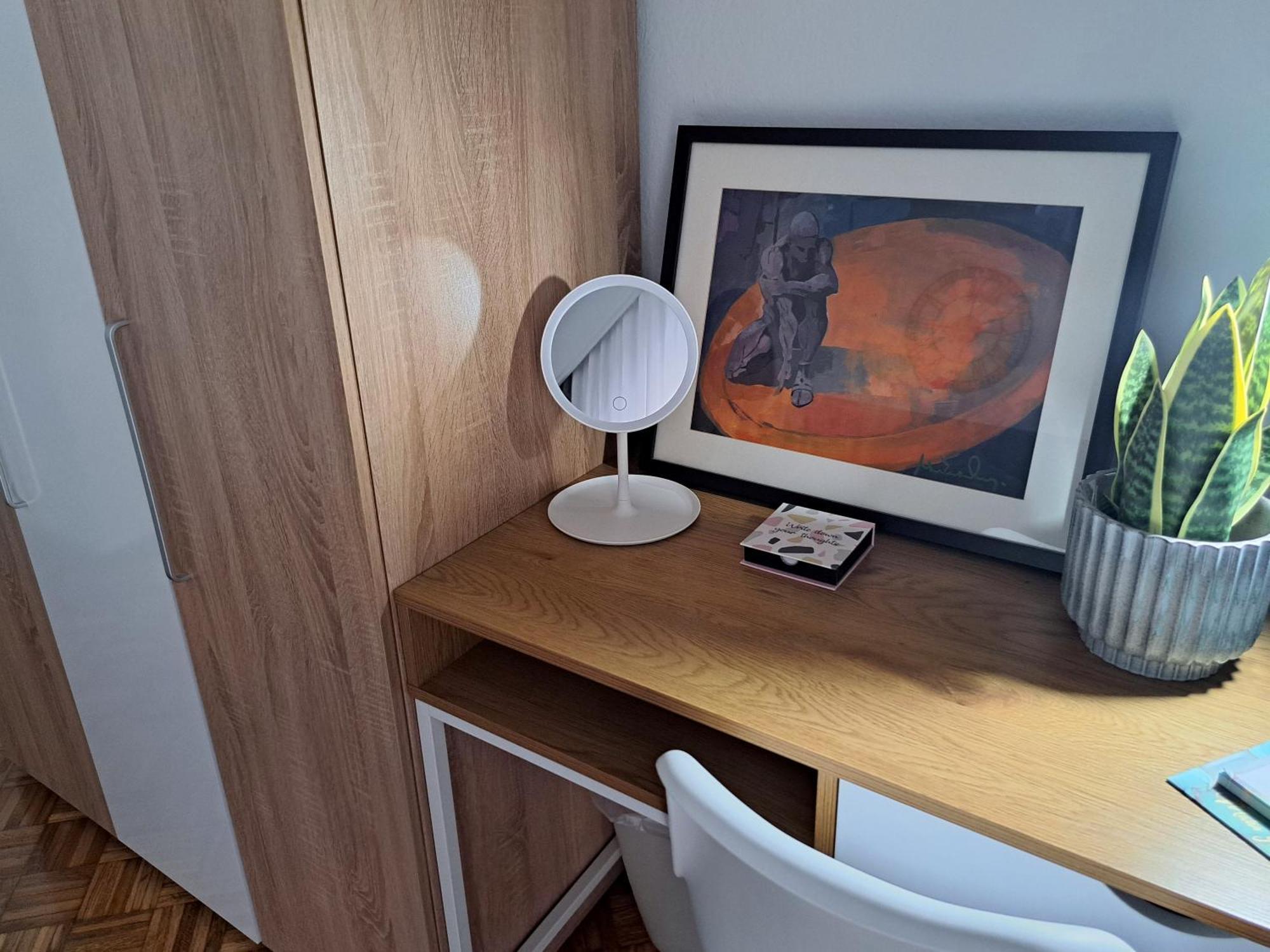 Stylish City Center Apartment 塞雷 外观 照片