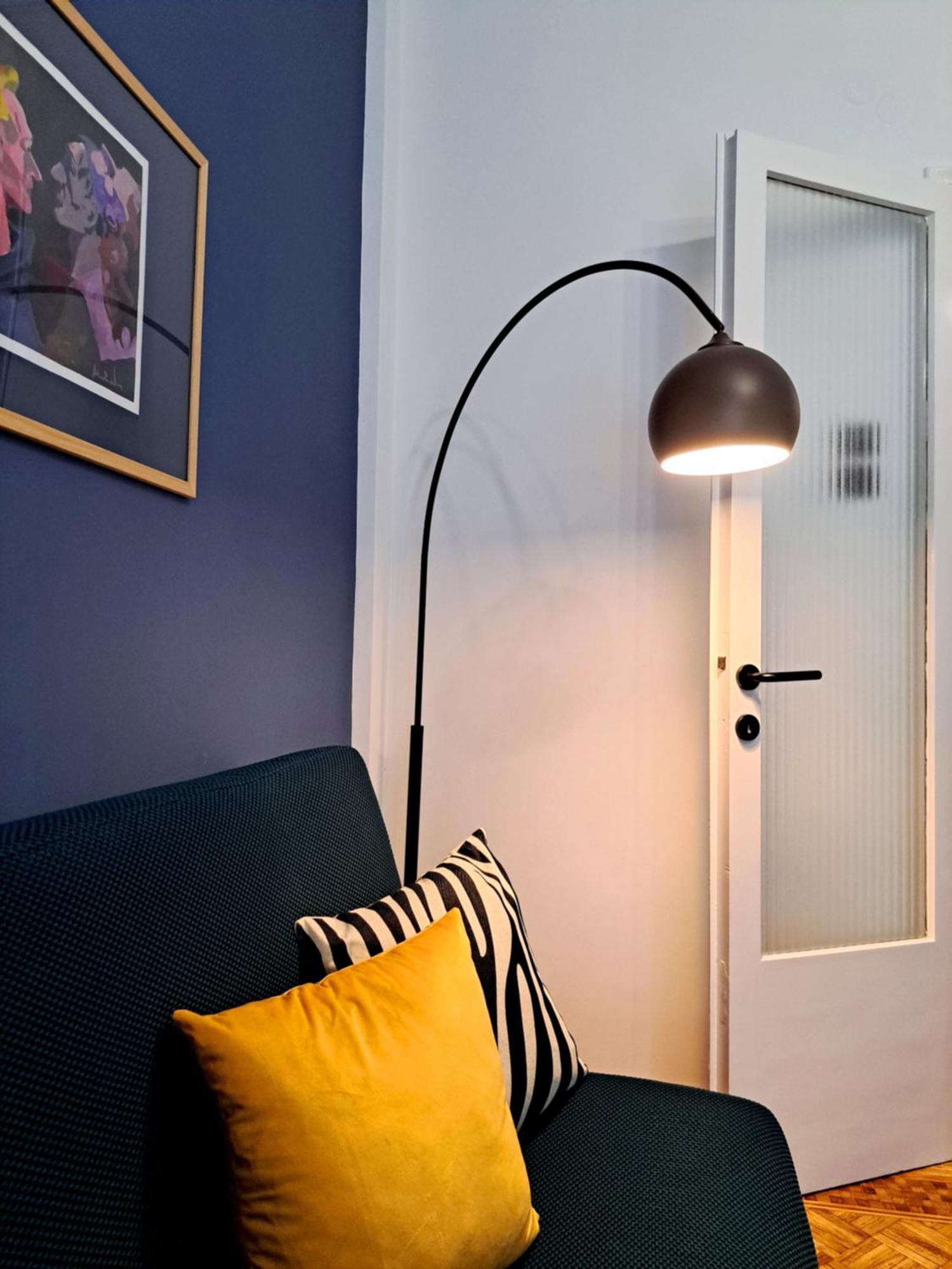 Stylish City Center Apartment 塞雷 外观 照片