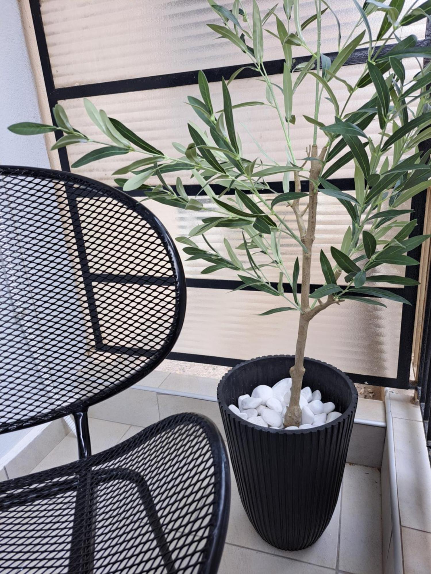Stylish City Center Apartment 塞雷 外观 照片