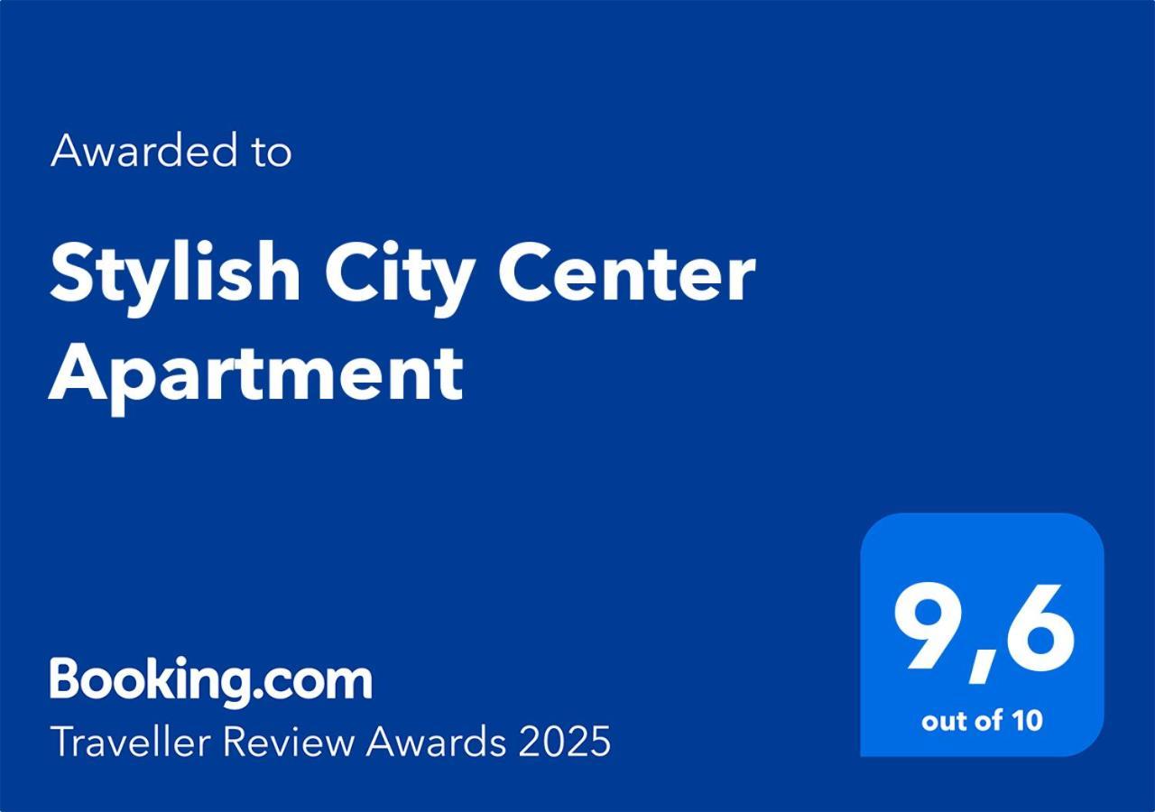 Stylish City Center Apartment 塞雷 外观 照片